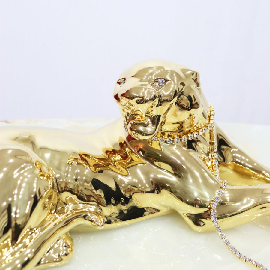 陶器 動物 ヒョウ 置物 イタリア製 レオパード 豹 完成品