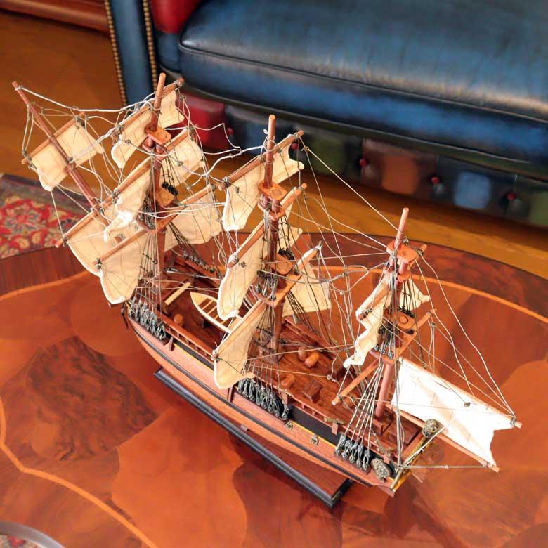 帆船 HMSエンデバー イギリス クック船長 モデルシップ 帆船 HMSエンデバー イギリス クック船長 モデルシップ