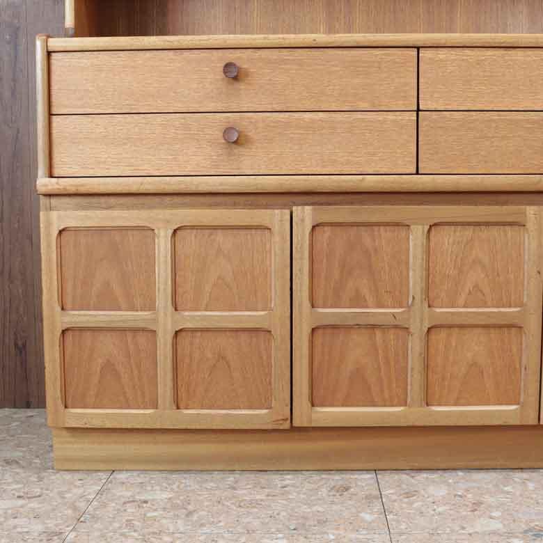 キャビネット ネイサン カップボード イギリス チーク NATHAN キャビネット ネイサン カップボード イギリス チーク NATHAN 分割式 キャビネット・サイドボード