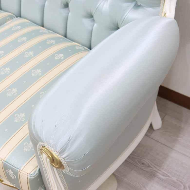 イタリア 2Pソファ ターコイズブルー 二人掛け ソファ 白家具 猫 イタリア 2Pソファ ターコイズブルー 二人掛け ソファ 白家具 猫