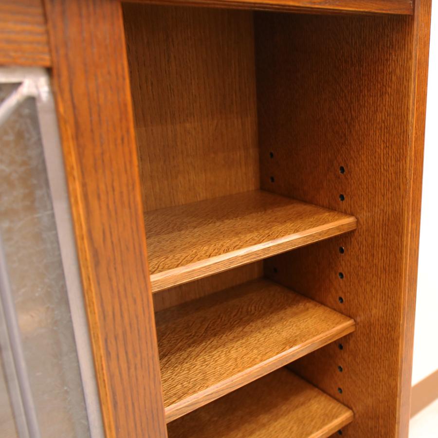 イギリス製（オーク材 ） 小さめのキャビネット イギリス製（オーク材 ） 小さめのキャビネット イギリス製