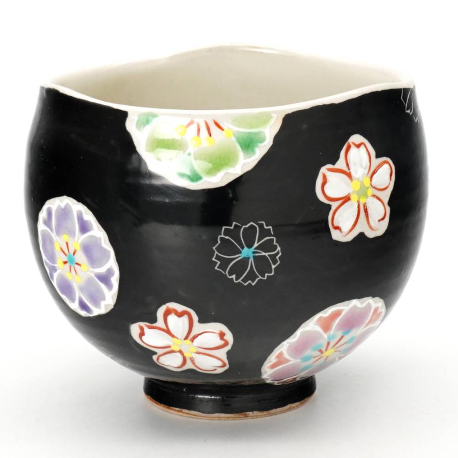 虚空蔵窯　一服腕　桜　二点セット 九谷焼 虚空蔵窯いっぷく碗（湯呑み）重ね桜 黒塗り（大）10012934