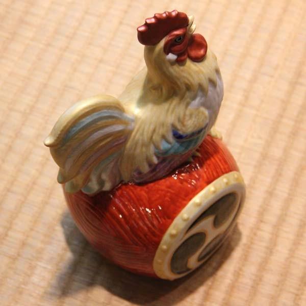 九谷焼 色絵金彩 酉 置物 木箱付 鶏 鳥 縁起物 吉祥 開運 古美術品
