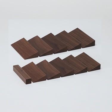 WOODONE住宅部品 キッチン・洗面化粧台 キャビネット用：三角敷詰めセット　引き出し幅900ｍｍ用　樹種：ニュージーパイン（UDWSCF04-R-NL）