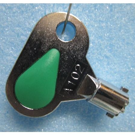▲▲ 鍵番号：純正/A102　(カム付き)　岡崎産業【シリンダーとドアキー】5_9　レトロパチスロ実機 かぎ カギ ニュートラッド？？ |  | 01