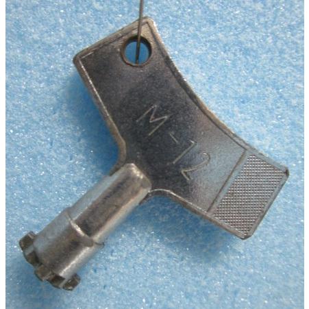 ※※ ドアキー：M-12　対応機種不明(純正)　太陽電子　パチンコ実機用　レトロ【鍵,かぎ,カギ】レターパック発送可能(参考画像) | 