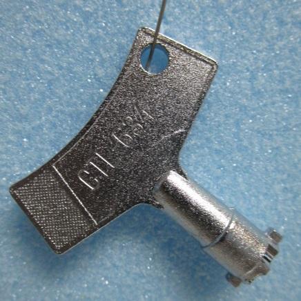 ※※ ドアキー：634　ムサシ(純正)　パイオニア　パチスロ実機用　レトロスロット【鍵,かぎ,カギ】レターパック発送可能(参考画像) | 