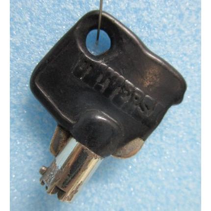 ※※ ドアキー：N0822　トロピカーナ7/アメリカーナXX/ファイアーバード(純正)パチスロ実機用【鍵,かぎ,カギ】(現物画像)No_3 |  | 01