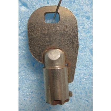 ※※ 鍵番号：2514(純正)　マジカルベンハー ドリーム7 等　設定キー　高砂電器/大東音響　パチスロ実機用【鍵,かぎ,カギ】(現物画像) | 