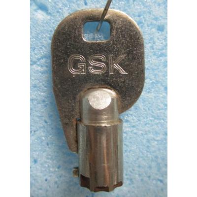 ※※ 鍵番号：2514(純正)　マジカルベンハー ドリーム7 等　設定キー　高砂電器/大東音響　パチスロ実機用【鍵,かぎ,カギ】(現物画像) |  | 01