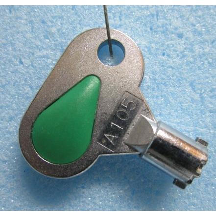 ※※ 緑色ドアキー：A105 (純正)　エマ　パチスロ実機用【鍵,かぎ,カギ】2(参考画像)　家スロット用　ビッグ＆スモール | 