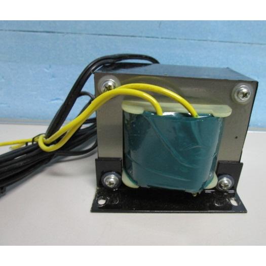 ▲▲ 156VA/6.5A=100V/24V　高容量【トランス/変圧器/アダプタ】中古品　参考画像　通電チェック済み　コンセント付き |  | 03