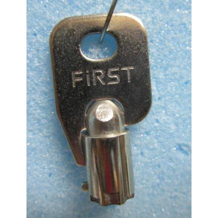 ※※ 鍵番号：K9950番　IGT　ニトロ【鍵,かぎ,カギ】　参考画像　丸鍵　レトロパチスロ実機用 |  | 01