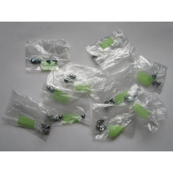 ※※ 小さなネジ　5個×10袋＝50個　ビス　部品/パーツ【新品/未使用】　処分価格,百均,100円均一 |  | 01