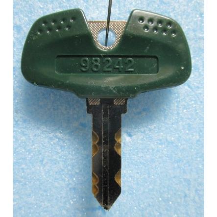 ※※ 純正:98242/緑　ドアキー　アルゼ系/ユニバーサル　パチスロ実機用【鍵,かぎ,カギ】現物画像　最後の1本 | 
