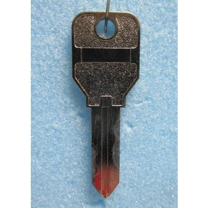 ※※ 97220/赤(スペア)　ドアキー　アルゼ系/ユニバーサル　パチスロ実機用【鍵,かぎ,カギ】現物画像 |  | 01