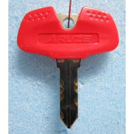 ※※ 純正:CS0001/赤　ドアキー　アルゼ/ユニバーサル　パチスロ実機用【鍵,かぎ,カギ】現物画像 |  | 01
