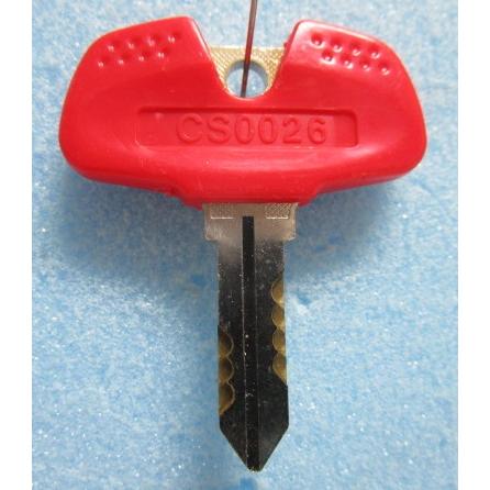 ※※ 純正:CS0026/赤　ドアキー　アルゼ/ユニバーサル　パチスロ実機用【鍵,かぎ,カギ】現物画像 | 