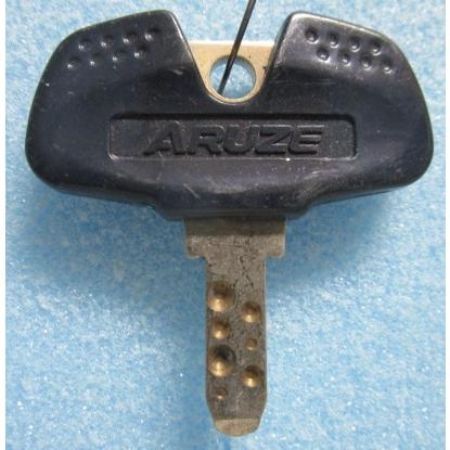 ※※ 純正:HS5008/青　ドアキー　アルゼ/ユニバーサル　パチスロ実機用【鍵,かぎ,カギ】現物画像 |  | 01