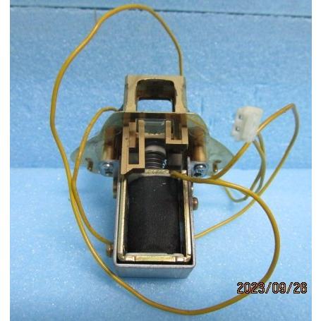 ▲▲ 電動チューリップ　対応機種不明　レトロパチンコ交換用　部品/パーツ【新品/未使用】17　参考画像　ソレノイド |  | 02
