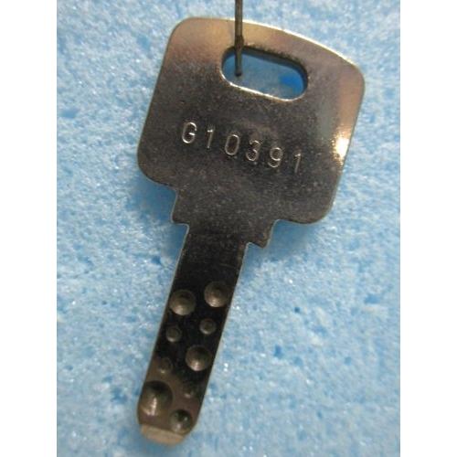 ▲▲ セガ/SEGA　G10391　鍵とシリンダーのセット　実機やアーケードゲーム機【シリンダーとドアキー】k-1　アミューズ機等に |  | 02