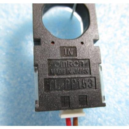 ※※ (8) 配線付き通過センサー　AS24 TL-PP153　オムロン OMRON　対応物は不明です【電子部品】24 |  | 03