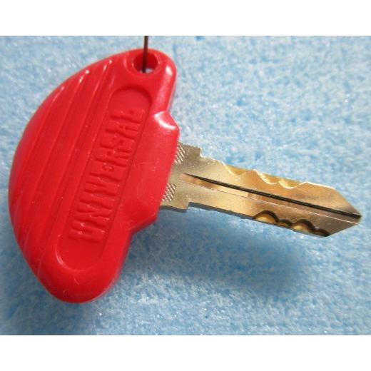 ※※ 純正:97220/赤　(2)　ドアキー　アルゼ系/ユニバーサル　パチスロ実機用【鍵,かぎ,カギ】現物画像 |  | 01