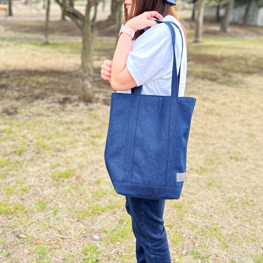 ホーリートート　コットン生地　３６W×３６Ｈ　取っ手長さ２５H |  | 09