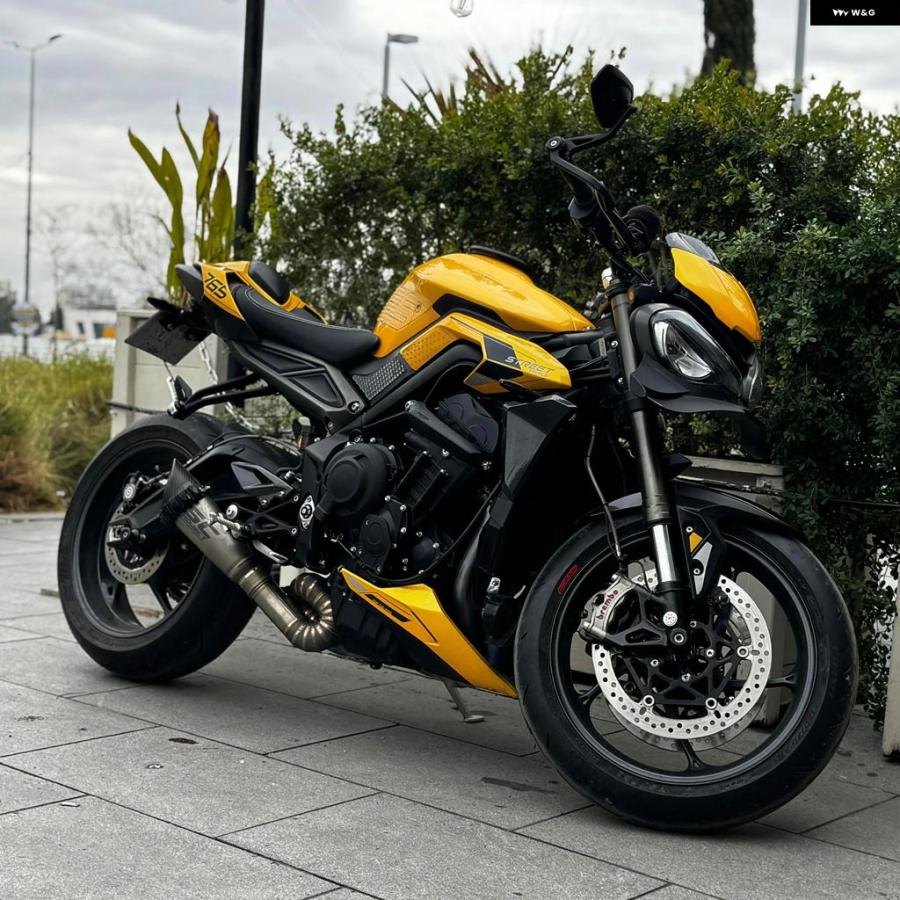 並行輸入品トライアンフ ストリートトリプル 765R RS GP ウィング