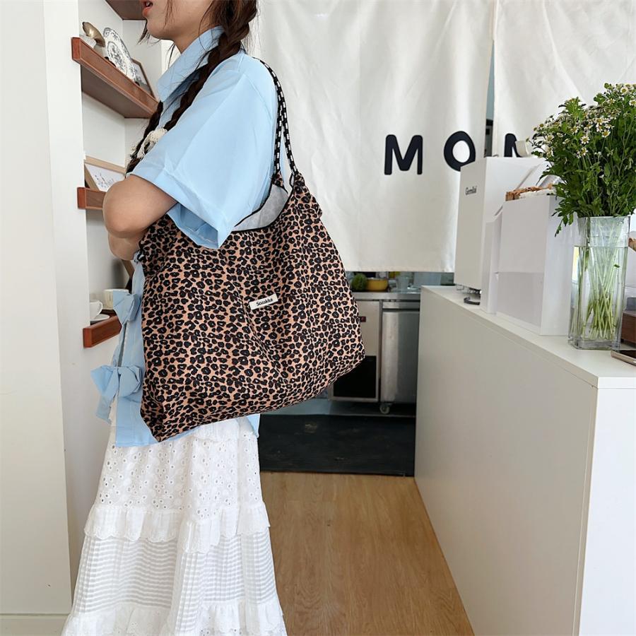 トートバッグ ヒョウ柄 レディース メンズ おしゃれ 20代 キャンバス 大きめ ブランド かわいい 軽量 ランチバッグ | ブランド登録なし | 10