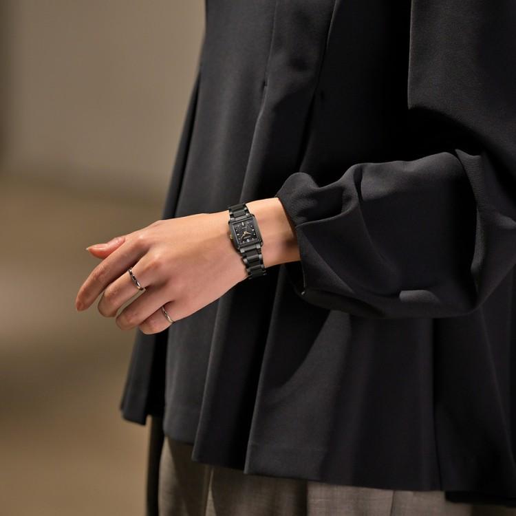 シチズン エル 腕時計 LIGHT in BLACK 限定モデル レディース 国内正規品 EW5636-55Eの画像