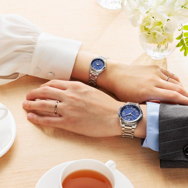 （専用ペア箱入り・クロス付）シチズン CITIZEN 腕時計 CB1110-61L・ES9370-62L エクシード EXCEED ペアウォッチ ソーラー電波 チタン アナログ（国内正規品）の画像