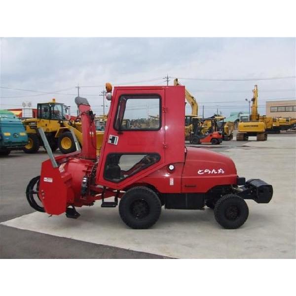 毎月1日はplowの日 ポイント5倍 除雪機 家庭用 新潟トランシス小型 乗用除雪機 とらん丸 Nr31p 受注発注 納期はお問い合せ下さい プラウ オンラインストア 通販 Paypayモール