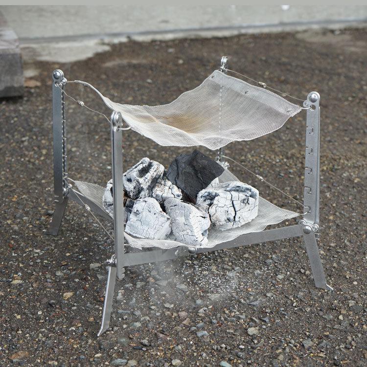 1月1〜3日はP5倍」【数量限定】PLOW 折りたたみコンパクト焚き火台