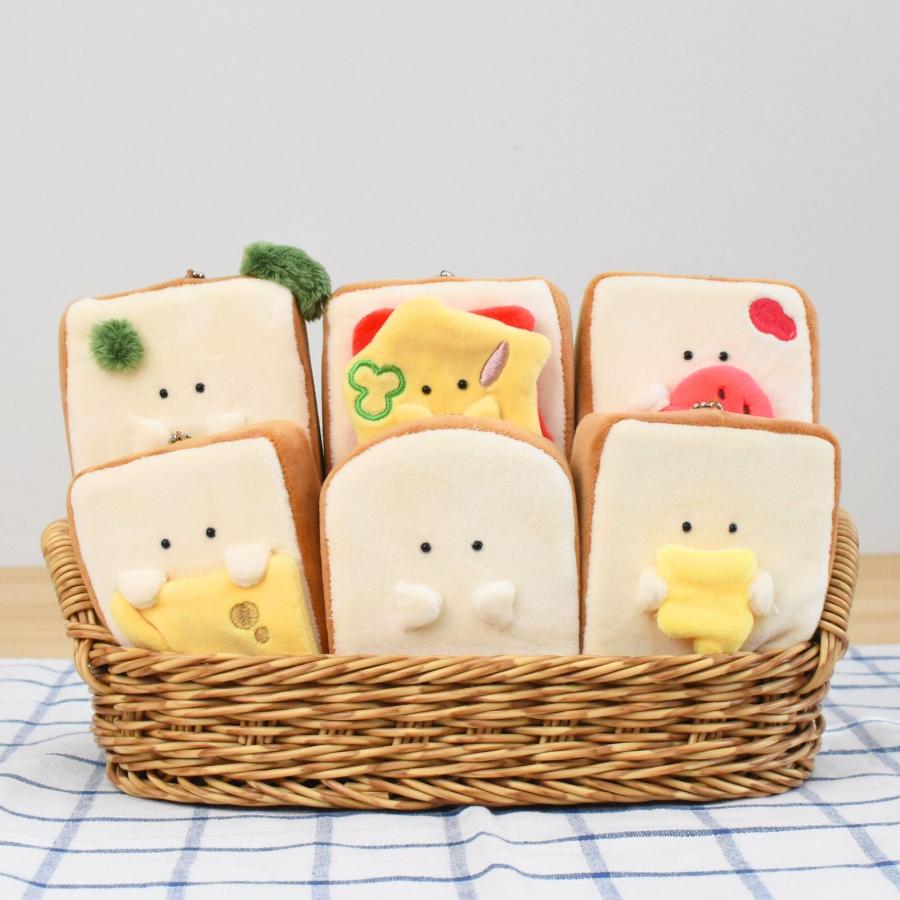 もちっと食ぱんさん ボールチェーン付きマスコット ぬいぐるみ 食パン