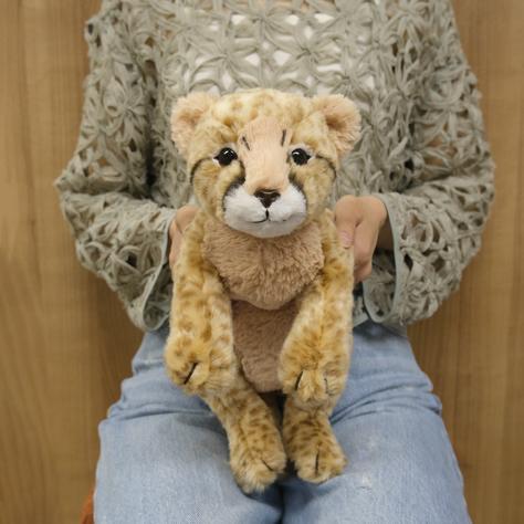 ひざちーたー あかちゃん チーター ぬいぐるみ サンレモン ひざちーたー あかちゃん チーター ぬいぐるみ サンレモン