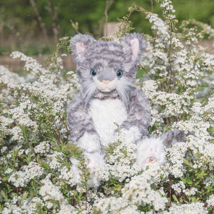レンデール ねこのエスメラルダ Esmeralda ジュニアサイズ  ぬいぐるみ 猫 Wrendale Designsの画像