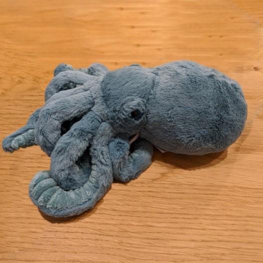 jellycat sol squid