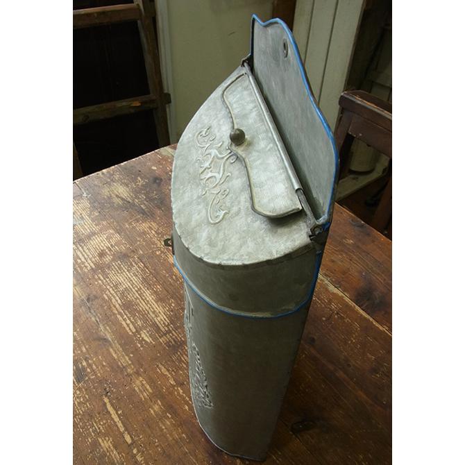 オールドブリキ ポスト EZ-80 |  | 04