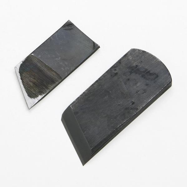 飛鳥 雛際鉋 右 36mm 青紙2号 極軟鉄 白樫8寸台 二枚鉋 日本製 |  | 04