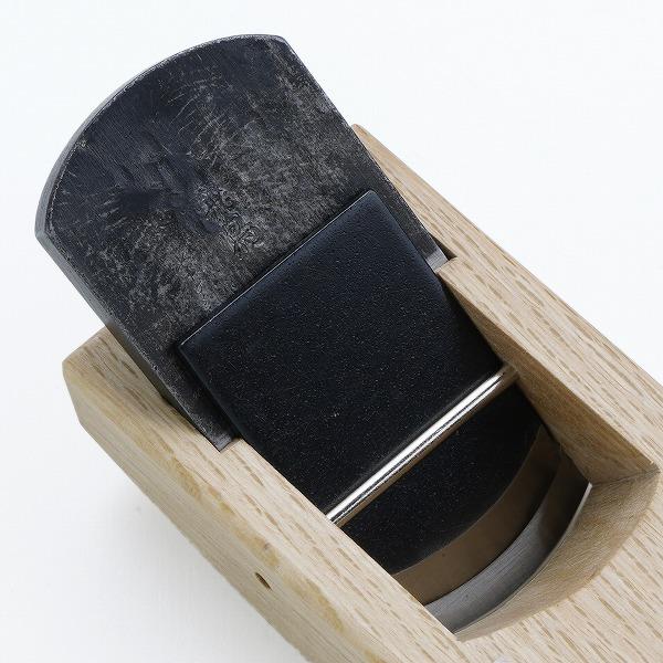 飛鳥 四方反り鉋 42mm 青紙2号 極軟鉄 白樫5寸台 二枚鉋 日本製 飛鳥 四方反り鉋 42mm 青紙2号 極軟鉄 白樫5寸台 二枚鉋 日本製