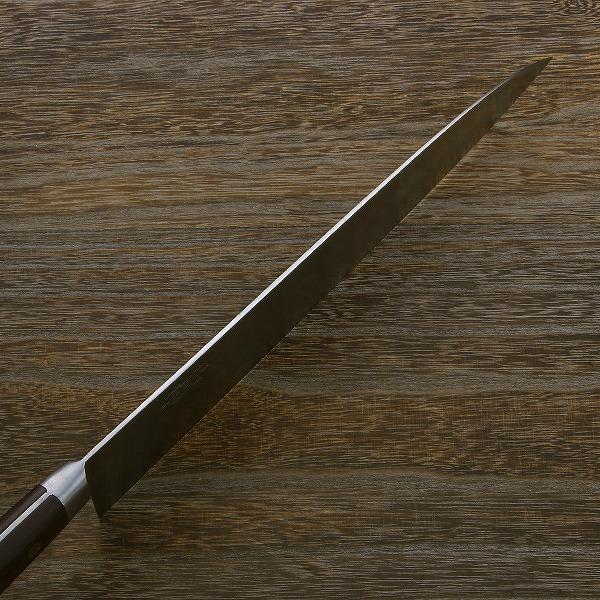 源 助久 牛刀 300mm スウェーデン鋼 ツバ付きローズ柄 源 助久 牛刀 300mm スウェーデン鋼 ツバ付きローズ柄