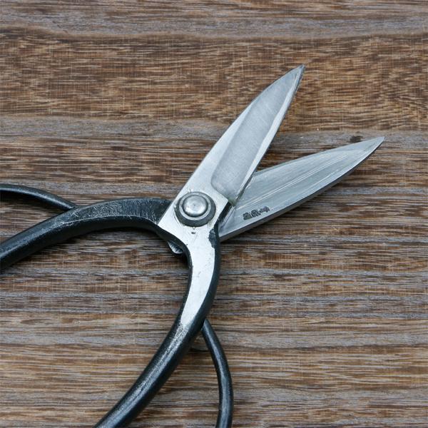 佐保 植木屋鋏 名古屋型 2寸8分刃 青紙鋼 カシメ止め 総手造り鍛造品