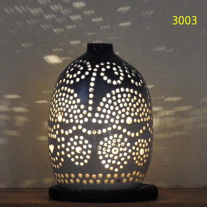 陶器の積み上げランプシェード　陶器 高さ37ｃｍ 陶器の積み上げランプシェード 陶器 高さ37cm