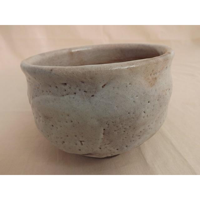 A-122 志野 抹茶茶碗  文部大臣奨励賞受賞作家 荒川明作 木箱付きの画像