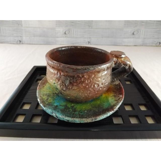 和田芳　逆さ猫カップ　ねこ　器　フリーカップ　マグカップ　置物　オブジェ 和田芳 逆さ猫カップ ねこ 器 フリーカップ マグカップ 置物 オブジェ