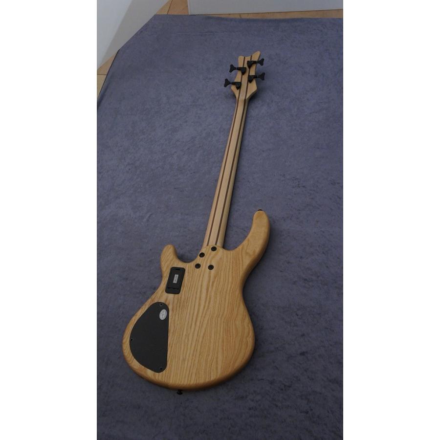 DEAN Edge Pro 4 String Walnut Satin Natural[EP4 SEL WAL] 《エレキベース》《送料無料》(次回入荷分ご予約受付中)