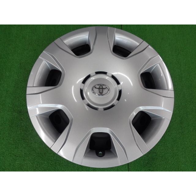トヨタ ハイエース純正スチール(2) 6J-15 6H139.7 +35 中古ホイール