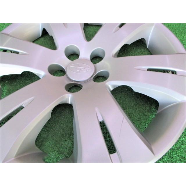 フォレスター フォレスター 純正ホイールキャップ 16インチ 中古品4枚