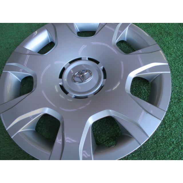トヨタ ハイエース 純正ホイールキャップ 15インチ 中古品4枚セット 